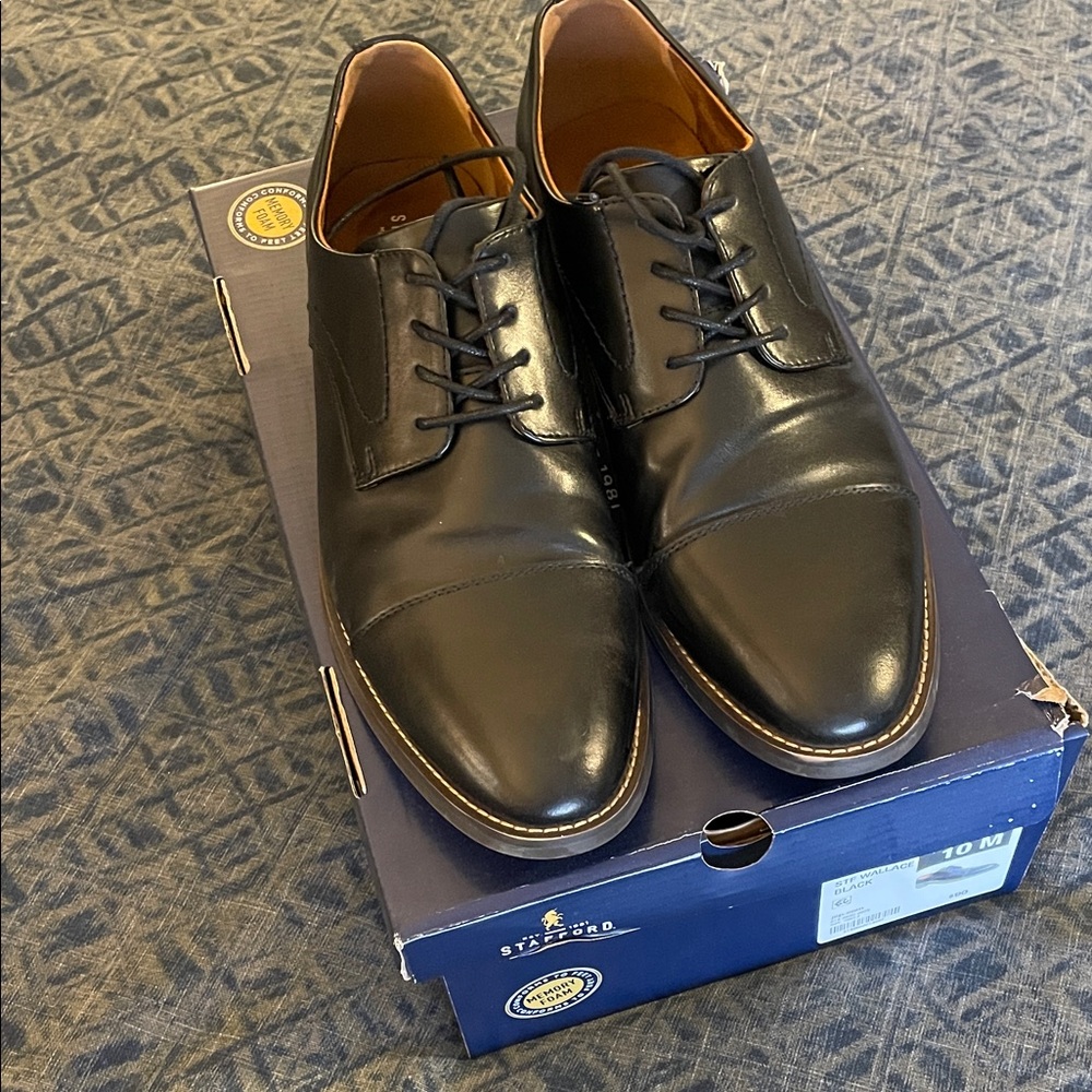 Stafford Men's Black Leather Oxford Shoes size 10